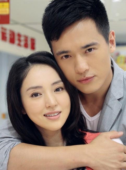 Loạt sao nam thích ngoại tình dù vợ vừa đẹp vừa đảm-5