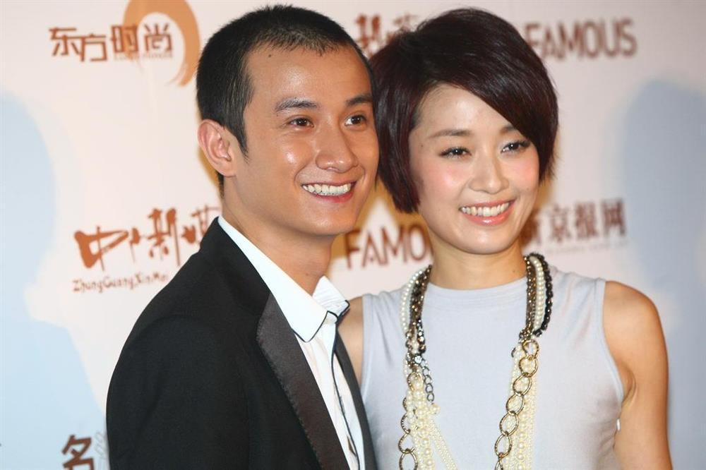 Loạt sao nam thích ngoại tình dù vợ vừa đẹp vừa đảm-1