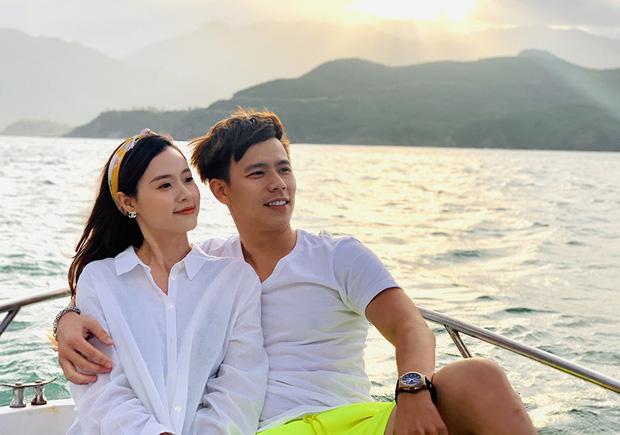 Nam MC điển trai công khai tỏ tình Midu: Thương em-1