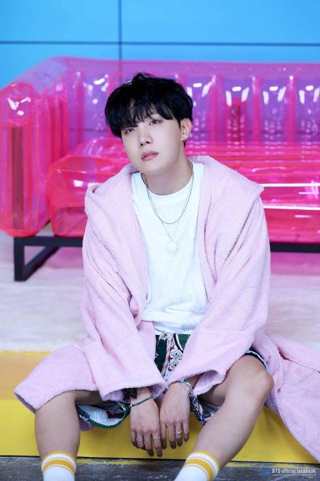 3 năm ngày phát hành album solo, fan nhận quà bất ngờ từ J-Hope-1