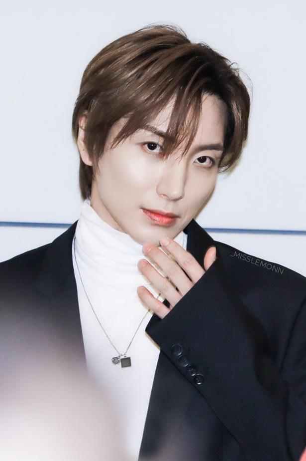 Leeteuk chia sẻ tới người dùng việc anh đang bị hack Instagram cá nhân. Đồng thời anh cũng yêu cầu các hacker dừng chuyện này lại.