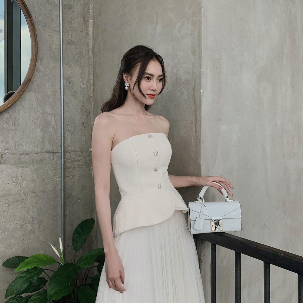 Lý do Ninh Dương Lan Ngọc suốt ngày diện váy áo trễ vai: Là bởi đặc điểm vóc dáng này?-3