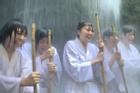 Nghi lễ thiền dưới thác nước lạnh ở Nhật Bản