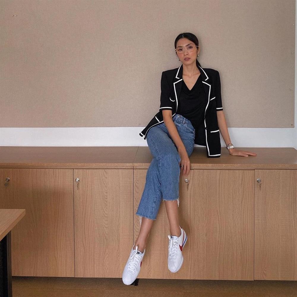 Xem Hà Tăng lên đồ đi làm, chị em tăm tia được khối chiêu lên đồ sang xịn-9