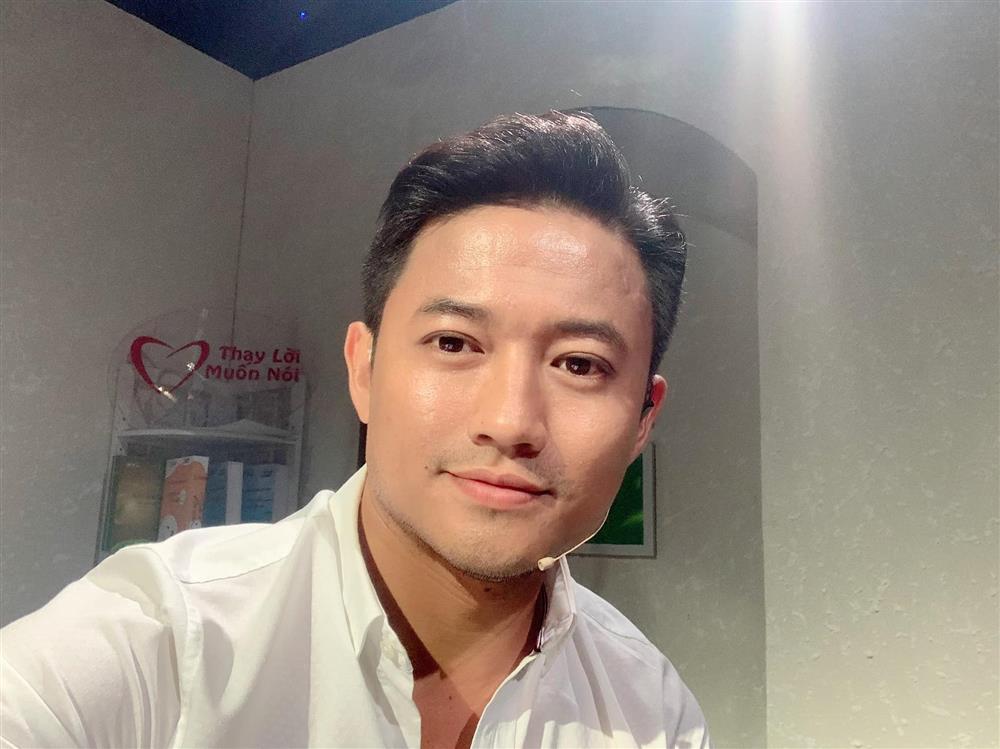 Quý Bình khoe ảnh 19 năm trước, hé lộ cân nặng hú hồn 19 năm sau-2