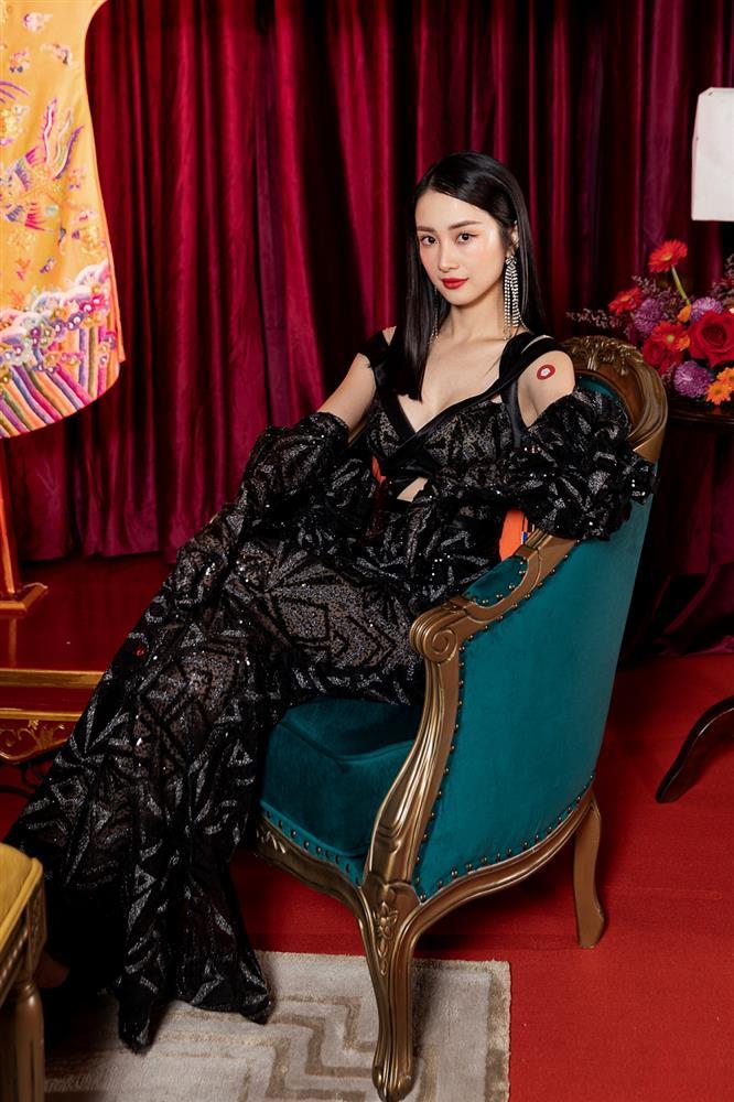 Lan Ngọc xuất hiện sau vận hạn, nhất quyết không chụp hình riêng-9