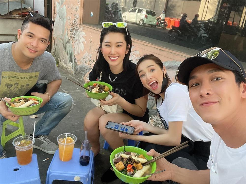 Hiếm hoi đăng ảnh Trương Thế Vinh, Thúy Ngân lộ dấu vết hẹn hò-6