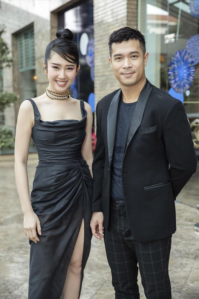 Hiếm hoi đăng ảnh Trương Thế Vinh, Thúy Ngân lộ dấu vết hẹn hò-8