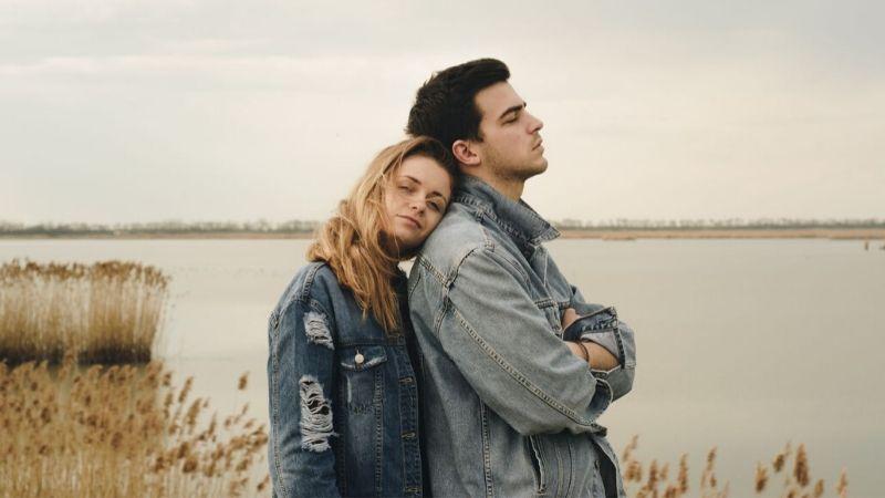 Những cặp đôi hoàng đạo thân rất thân nhưng không thể yêu vì lý do này-1