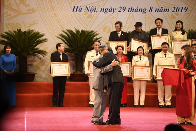 Cố NSND Trần Hạnh: Sự nghiệp đáng nể, 90 tuổi vẫn thích được đi diễn-6