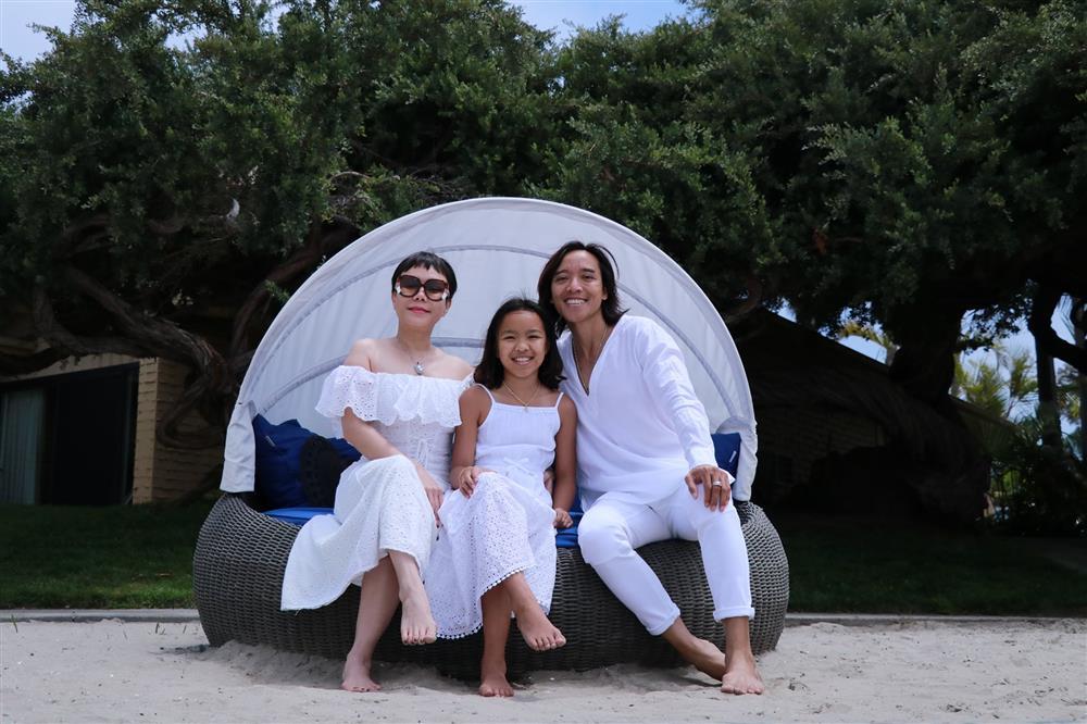 Vợ chồng Việt Hương vi phạm luật giao thông-6