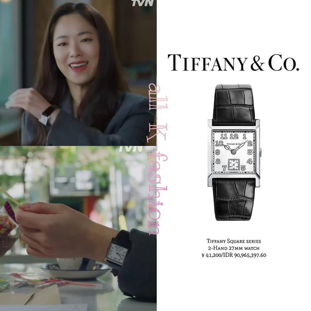 Người tình Song Joong Ki ăn điểm nhờ đẳng cấp hàng hiệu-10