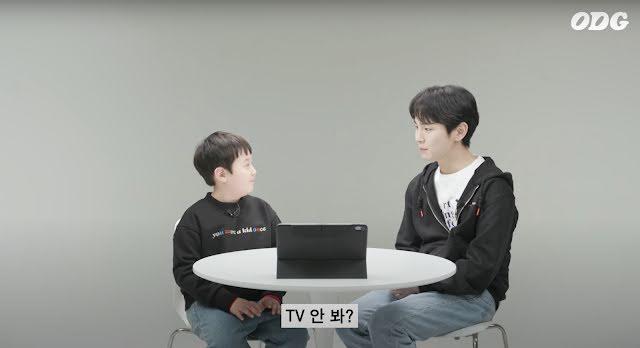 Fan rớt lệ khi Minho SHINee trả lời về cái chết của Jonghyun-3