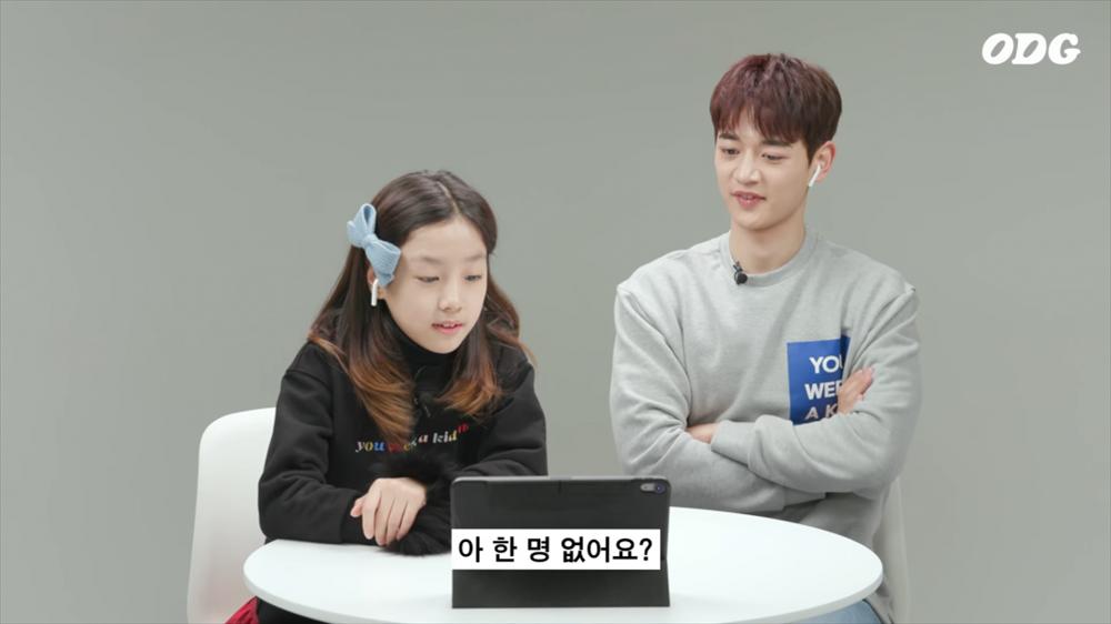 Fan rớt lệ khi Minho SHINee trả lời về cái chết của Jonghyun-7