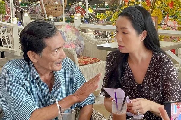 Thương Tín tự lái xe hơi về quê-7