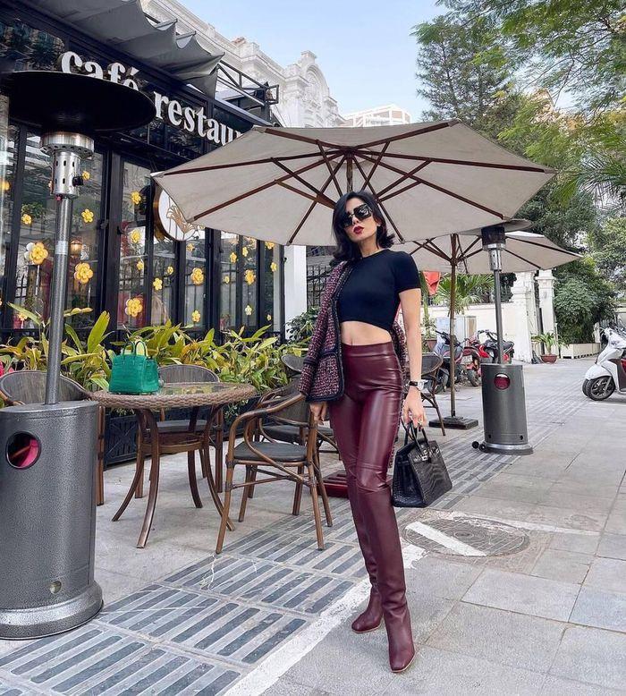 1001 kiểu pose dáng từ gợi cảm đến phản cảm của Lệ Quyên với đồ tập-15