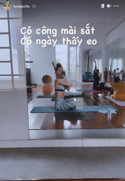 Lộ eo phình, Hồ Ngọc Hà bị nhận xét mang thai lần 3-3