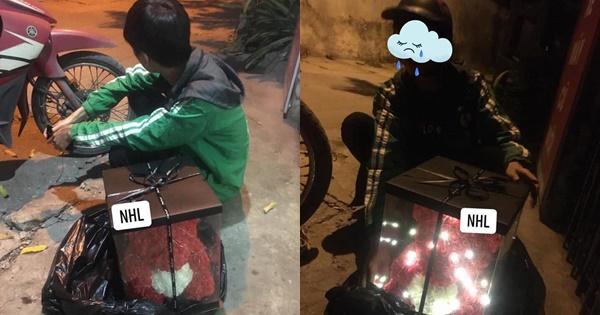 Tài xế xe ôm livestream khóc nức nở tố cáo khách thích cao su giờ-4