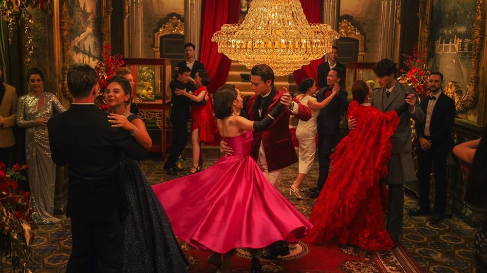 Gái Già Lắm Chiêu V: Màn diễn xuất 3 như 1 của dàn nữ chính-3