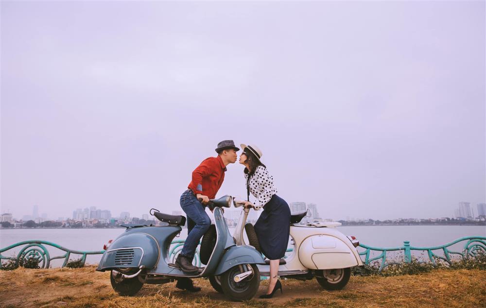 Ngưỡng mộ tình yêu ngọt ngào của cặp chàng bác sĩ - nàng bệnh nhân bên nhau 2 thập kỷ-1