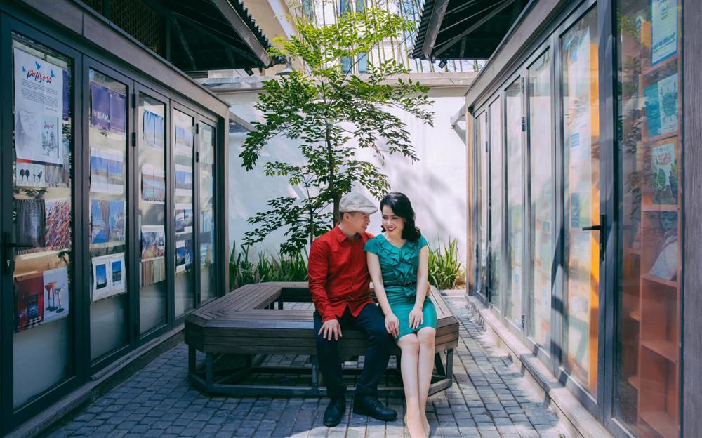 Ngưỡng mộ tình yêu ngọt ngào của cặp chàng bác sĩ - nàng bệnh nhân bên nhau 2 thập kỷ-5