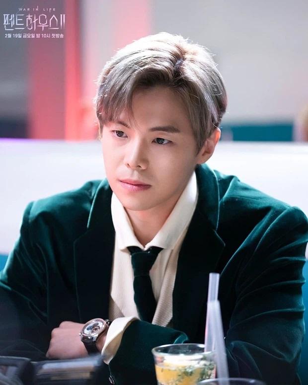 Netizen bóc phốt đại gia Logan Lee (Penthouse): Cứ hứa bảo vệ ai là người đó gặp đại nạn-8