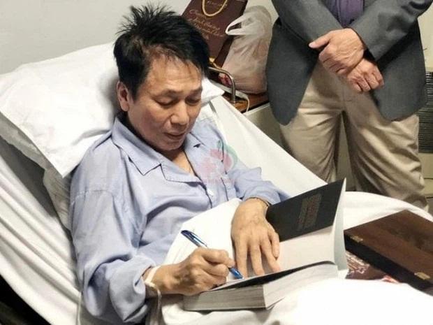 Nhạc sĩ Phú Quang sức khỏe yếu phải nhập viện, thở bằng máy-2