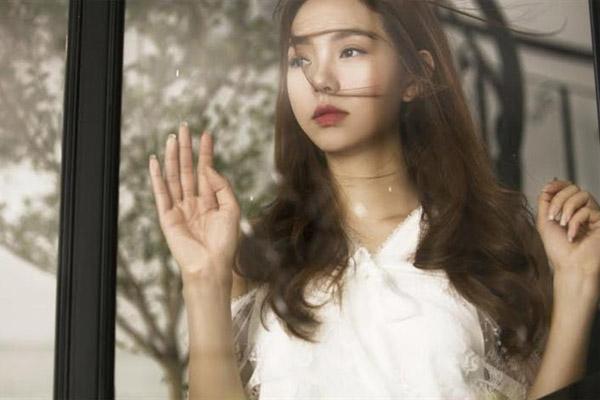 Phụ nữ mệnh khổ, đường đời gian truân đều giống nhau ở 3 điểm-3