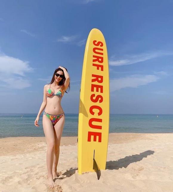 Diễm My 9X diện áo tắm có thiết kế nhạy cảm thiêu đốt ánh nhìn-9