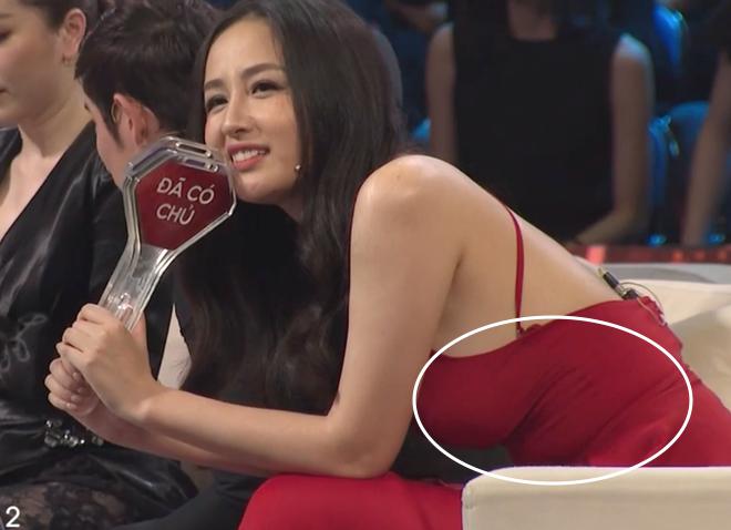 Lên đồ 8/3, nàng nên tránh kiểu đồ này để không biến mình thành thảm hoạ-4