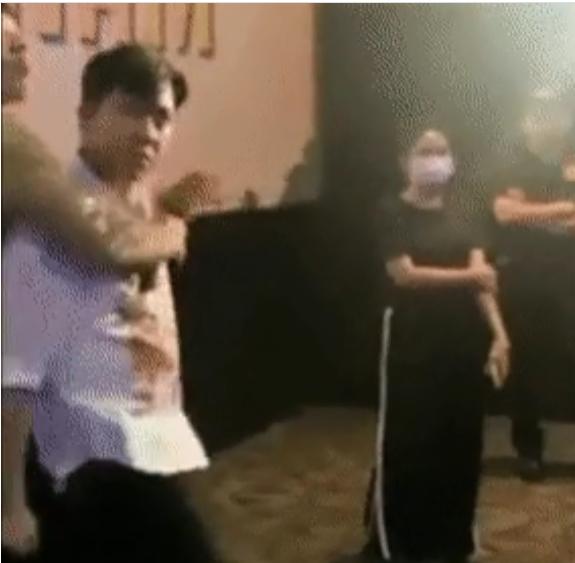 Xôn xao clip Trấn Thành nổi trận lôi đình tại rạp vì khán giả spoil nội dung Bố Già?-2