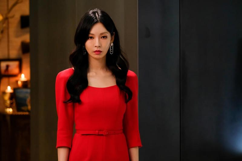 Lee Ji Ah ngưỡng mộ Kim So Yeon vì ác như quỷ vẫn được thương ở Penthouse-5