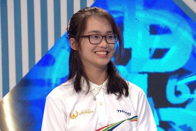 Câu hỏi chụp hình cưới ở Olympia thí sinh trả lời đúng, dân mạng bóc chi tiết phi lý-3