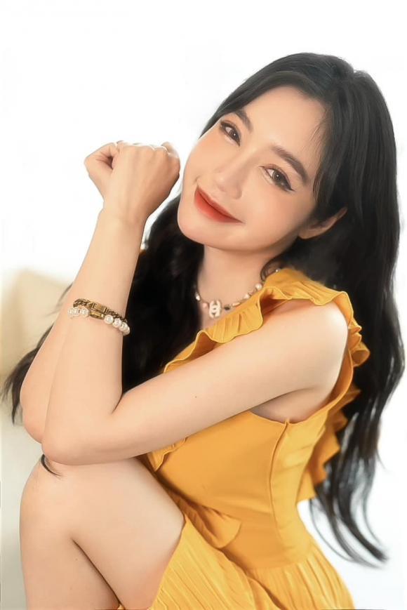 Elly Trần nhuộm tóc bạch kim: Từ ngầu đét đến hóa tiên nữ-8