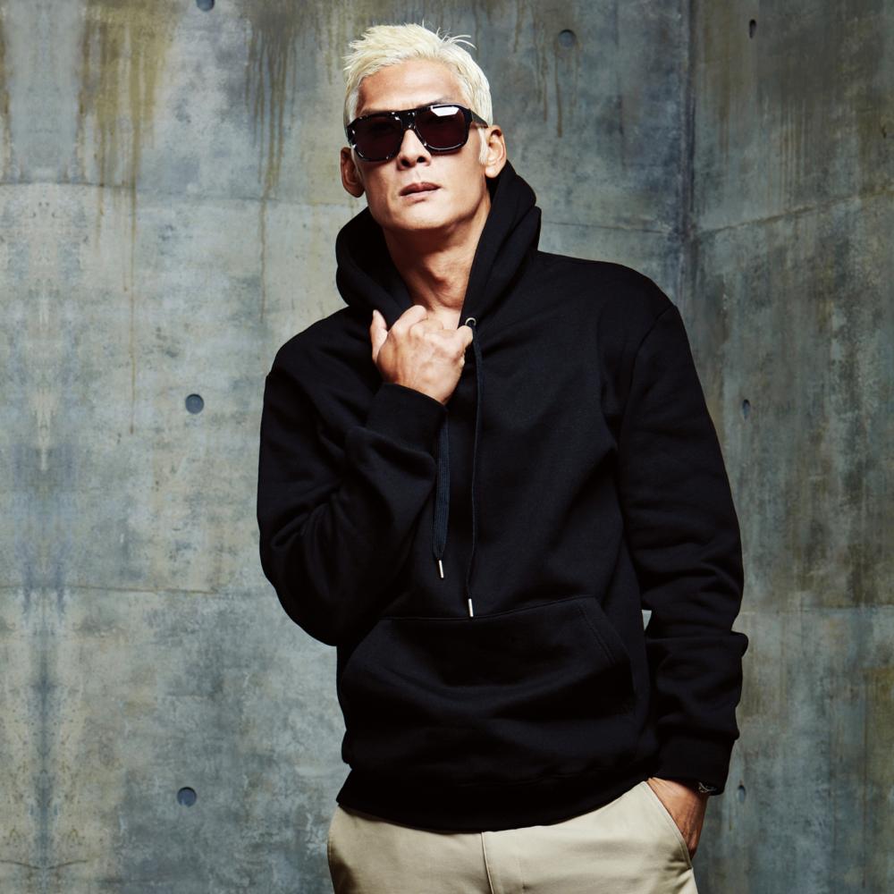 Các idols đã tán tỉnh nữ tiếp viên hàng không bằng cách nào?-3