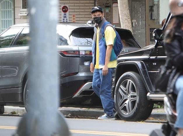 Mỹ nam sát gái Cbiz lộ ngoại hình tụt dốc không phanh-4