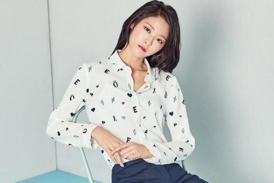 Vừa ló mặt, video Seolhyun AOA đã 'bay màu' giữa tâm bão APRIL