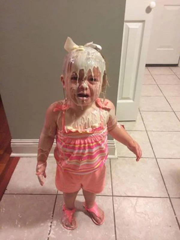 Sang chấn tâm lý khi nhìn thấy bãi chiến trường tụi trẻ tạo ra trong bếp-12