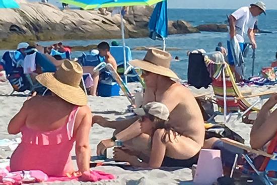 Tuyển tập hình ảnh có khả năng 'gây lú' khiến người xem 'không biết đâu mà lần'