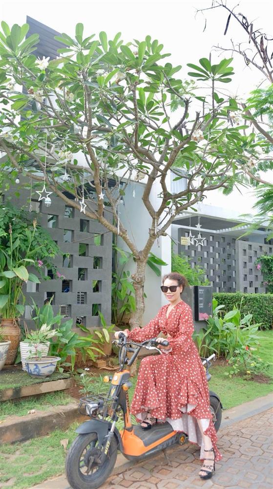 4 người mẹ sao Việt: Nhan sắc không tuổi, phong cách lấn át con gái-4