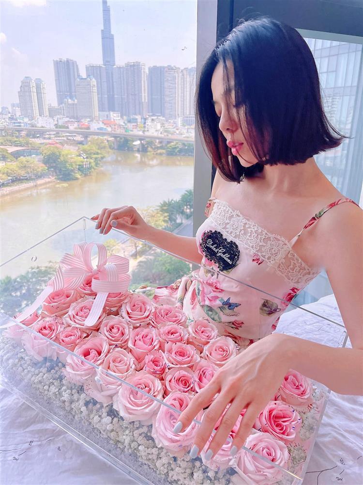 Lệ Quyên mừng sinh nhật Lâm Bảo Châu, nghe là biết yêu mê mệt-4