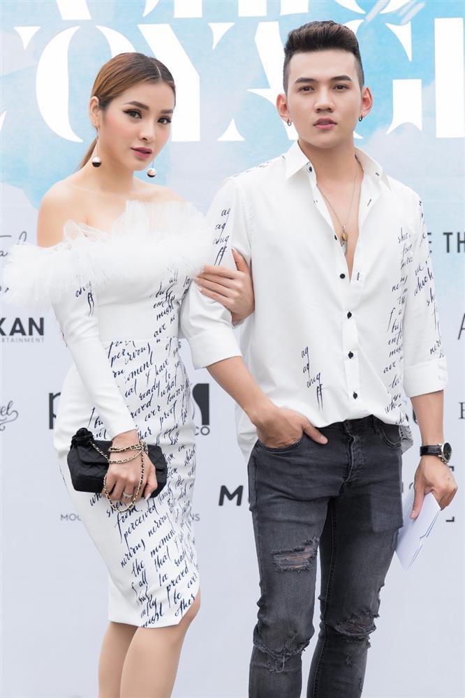 Những cặp chị em lệch tuổi của Vbiz nhưng đẹp đôi về ngoại hình-10