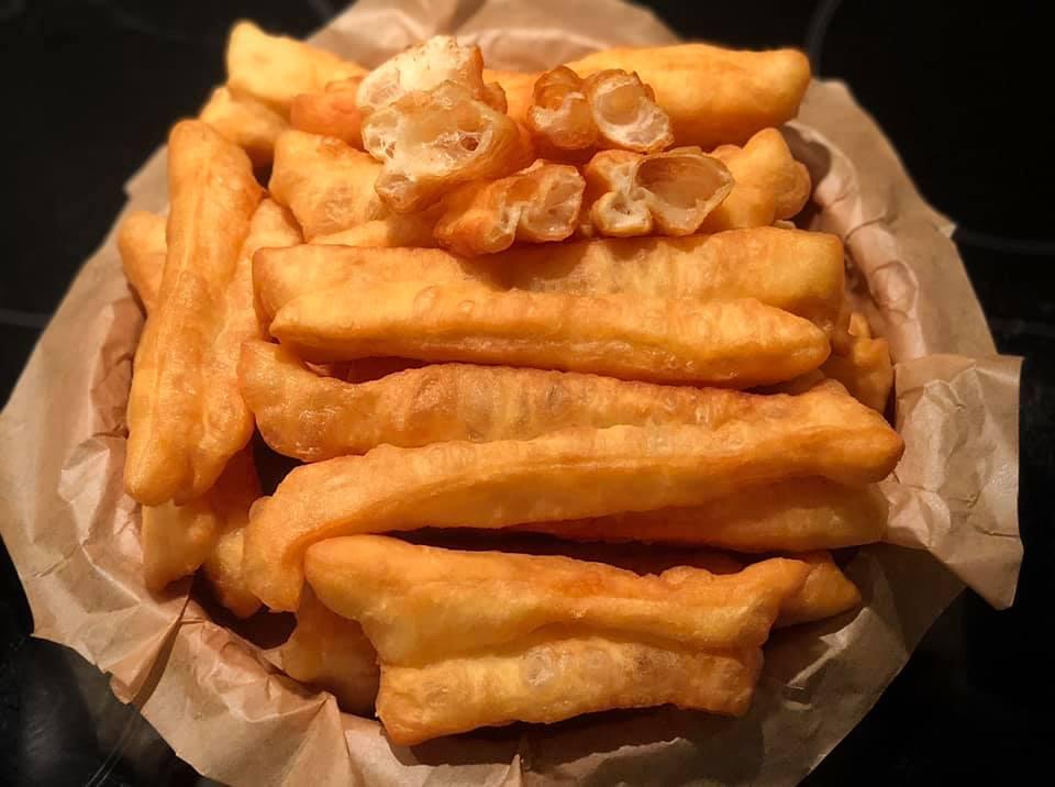 Hành trình đi tìm cách làm quẩy chuẩn vị tuổi thơ của mẹ Việt ở Ba Lan-6