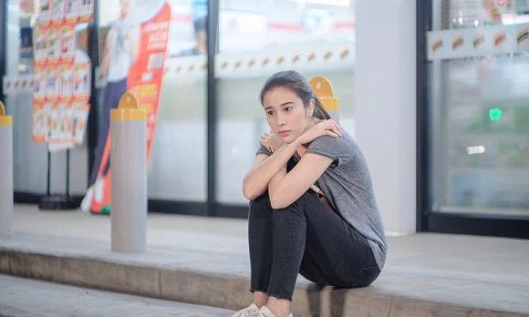 Đồng ý làm đám cưới giả với bạn thân, tôi không ngờ mình lại rơi vào tình huống oái oăm-1