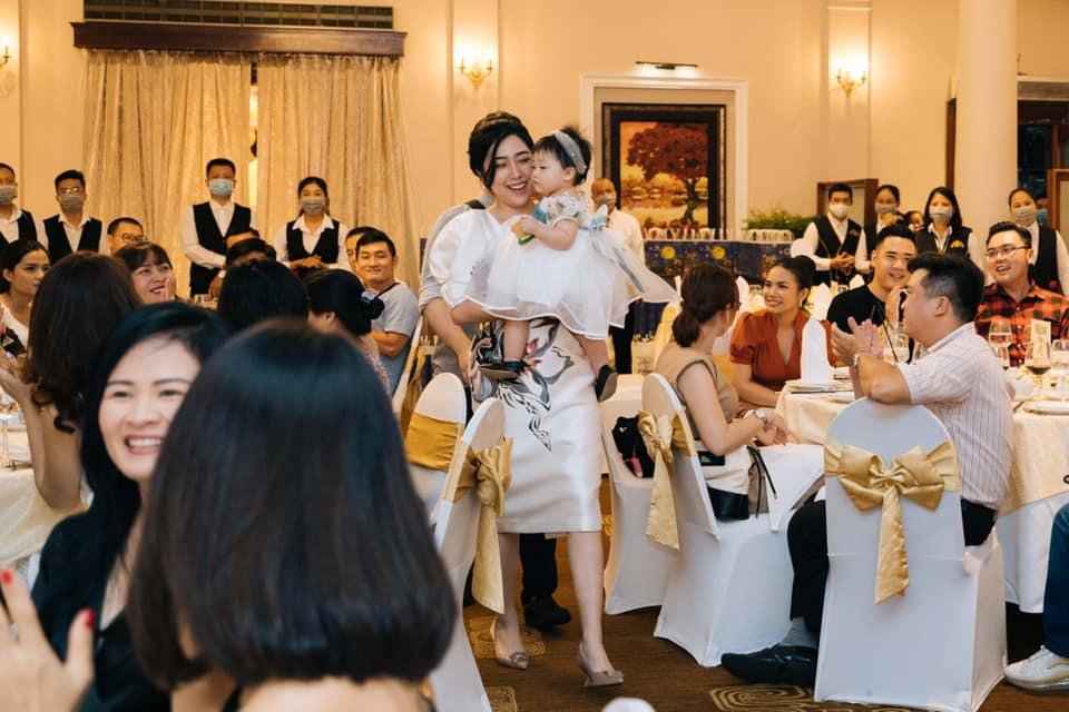 Tiệc sinh nhật 1 tuổi chuẩn rich kid của cháu gái Trấn Thành-1