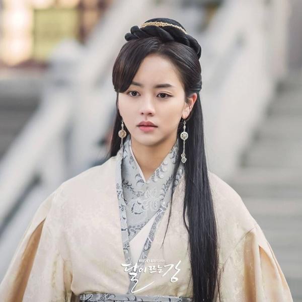 Rating phim Sông Đón Trăng Lên của Kim So Hyun giảm về mức thấp nhất-1