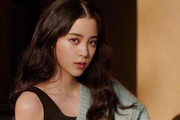 Nữ nhân sinh ngày âm lịch này, biết mỉm cười cho qua thì đi đến đâu được yêu thương-4