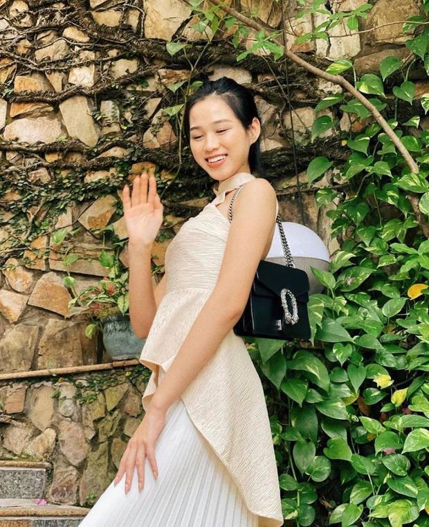 Không còn là hoa hậu cấy lúa, Đỗ Thị Hà tậu hàng hiệu, kim cương-5