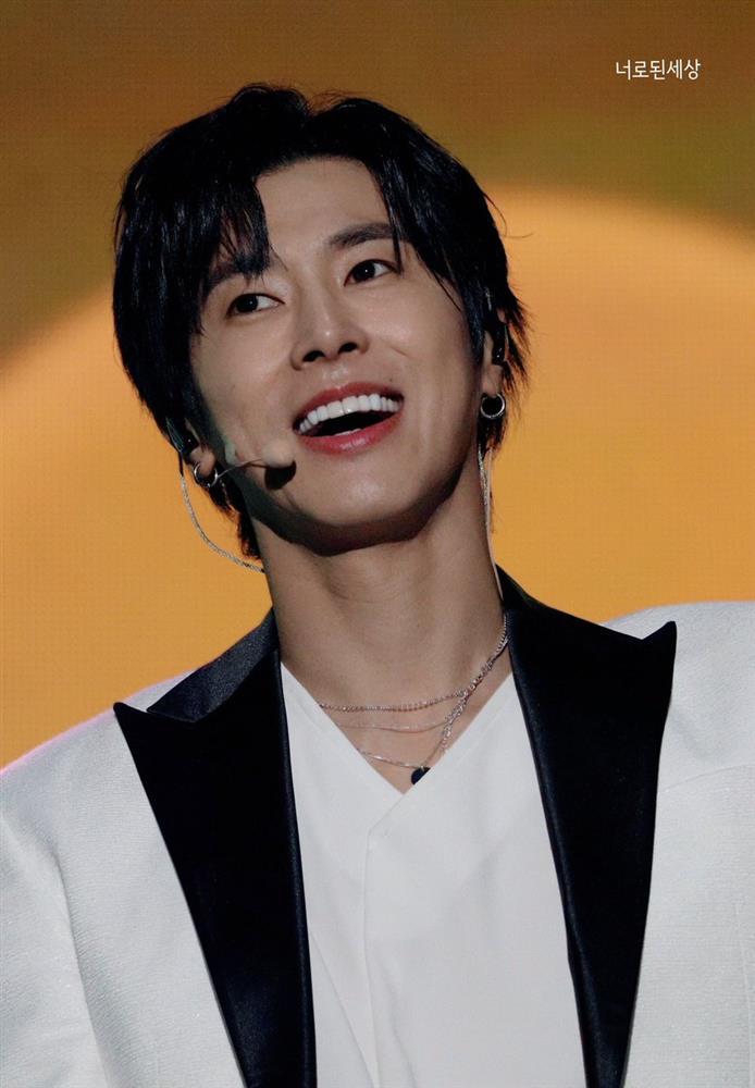 Chỉ có thể là Jung Yunho: Phạm luật nhưng lại được netizens an ủi-3