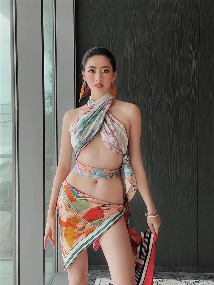 Hoa hậu Lương Thùy Linh diện mốt bra-top hở bạo-6